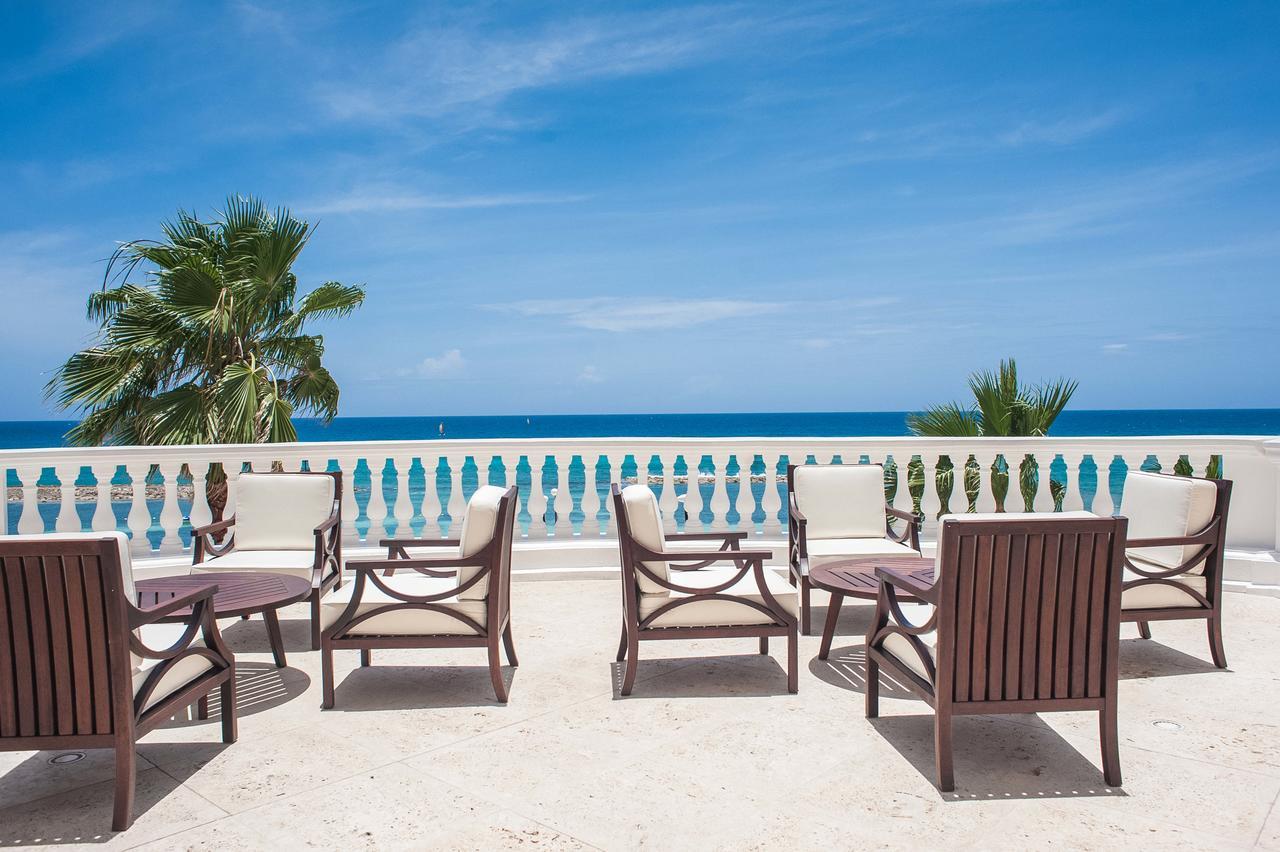 Palmyra Luxury Beach Condos Montego Bay Kültér fotó