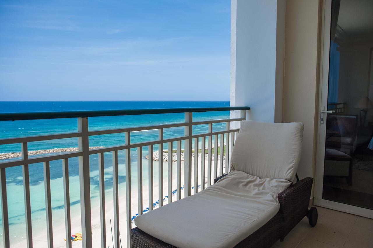 Palmyra Luxury Beach Condos Montego Bay Kültér fotó