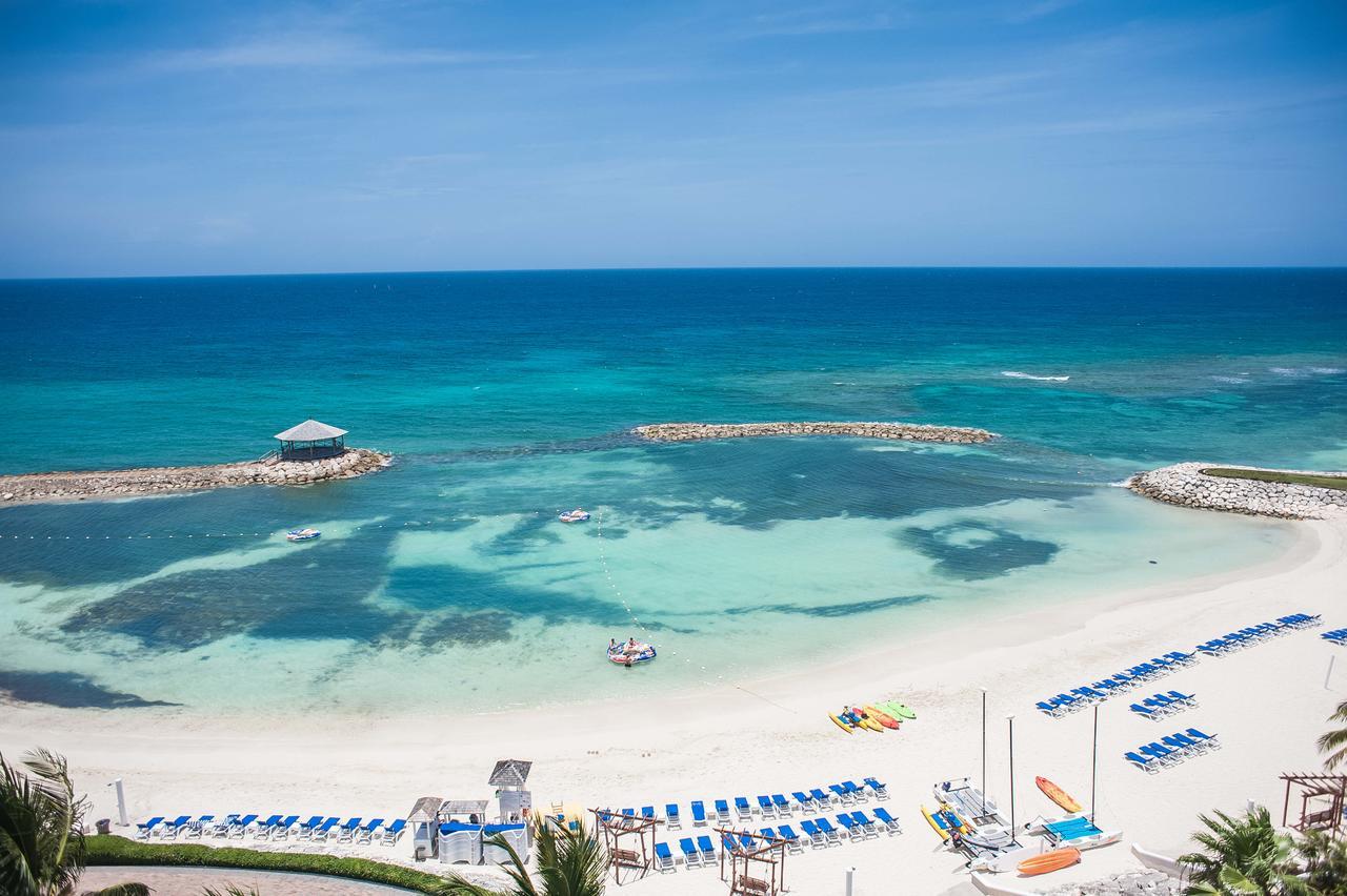 Palmyra Luxury Beach Condos Montego Bay Kültér fotó